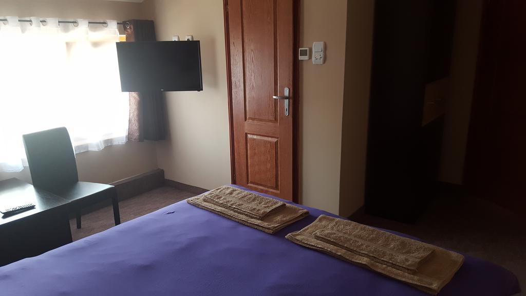 Inn Stefanija Subotica Ngoại thất bức ảnh
